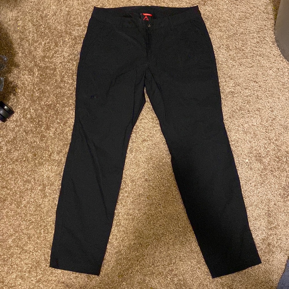 Women’s size Medium hiking pants